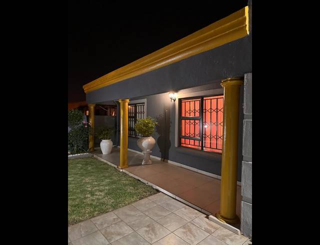 3 BEDROOM HOUSE FOR SALE IN KWA THEMA